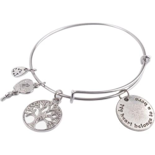 5PCS Fashion Expandable Wire Bangle My heart belongs to a hero Charm Bracelet #92062