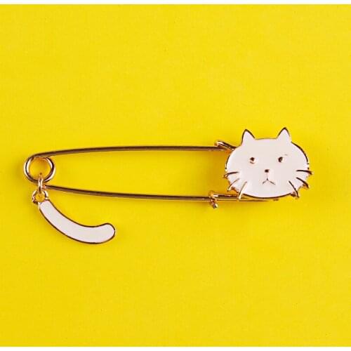 Cute White Cat Clothes Lapel Pin Badges for Backpack Brooches Collar Badge Badges for Clothes Cats Enamel Pins Accessories Gift