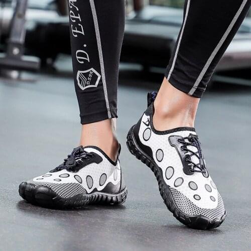 Sneakers Men New Barefoot Beach Water Shoes Lovers Outdoor Fishing Swimming Bicycle Quick-Drying Aqua Shoes Hiking Sandals Flats