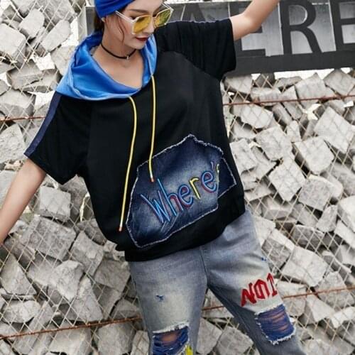 Summer 2020 Women Loose Fit Short Sleeve Hooded Tops T Shirt High Street Fashion New Letter Printed Black Red T Shirt Female