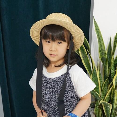Childrens Summer Hat Flat Top Wide Brim Hat Sun Protection Caps Foldable Beach Hat Sun Hats Girl Cap Boater Lace Up Straw Hat