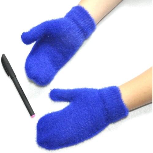 Knitted gloves for kindergarten children to keep warm in winter, mink-proof plus velvet thickened woolen gloves