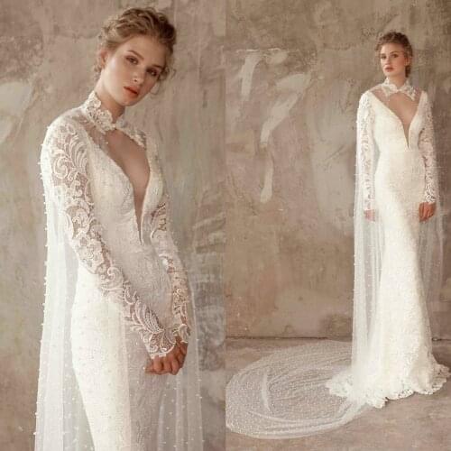 2021 New Bridal Wraps Custom Made Lace Appliques Beads Cathedral Length Wedding Cape Shawls White and Ivory Bridal Jacket
