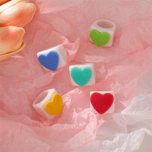 LJLGLY Fashion Acrylic Heart Ring 2021 Newest Colorful Resin Jewelry Women Party Finger Rings High-quality Birthday Gifts anillo