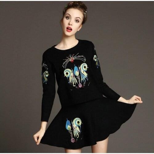 New Autumn girls Knitting skirt suit Sweet Embroidery long sleeved sweater + Umbrella skirt 2 pieces sets fashion knitted suit