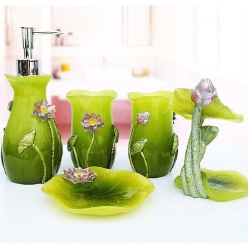 Toothpot Set for Couple Toothpot Five Kits of Gift Set for Newlyweds'Toothbrushing and Mouthwash Cup for Wedding Celebration