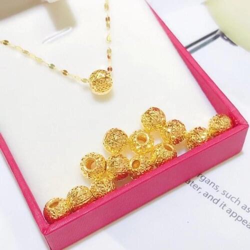 MADALENA SARARA Pure Gold Hollow hydrangea Pendant 18k Pure Gold Chain Necklace Small Clavicle O Type Necklace