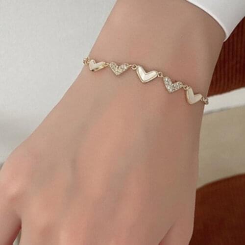 Trendy Women Bracelet Golden Color Wear-resistant Rhinestone Inlaid Adjustable Accessories Heart-shape Design Bangle for Party