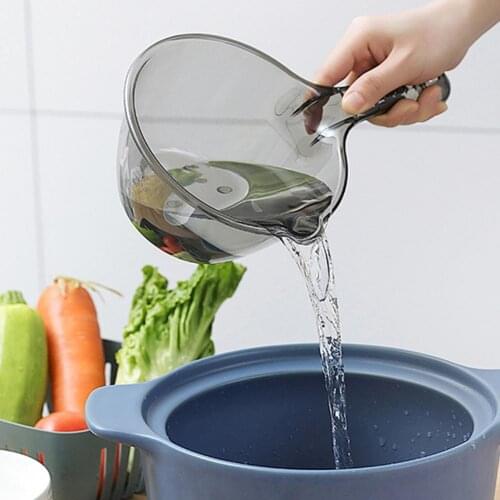 Water Scoop Thickened Large Capacity Plastic Kitchen Transparent Water Ladle for Garden
