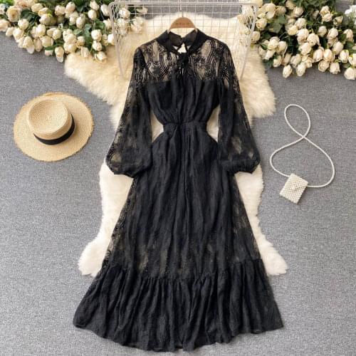Elegant Crocheted Slim-fit Pleated Dress For Fall 2021 New Womens High-Quality Hollow Lace Runway Dress