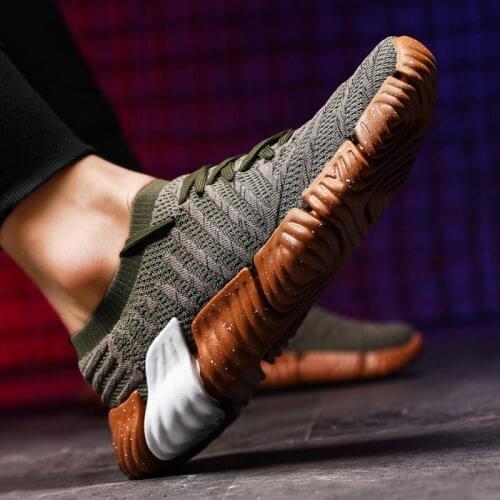 Mens Running Shoes High Yellow Sports Shoes Teenagers Sneakers Socks For Men Bright Sport Shoes For Men Aquatic Tennis 33-48