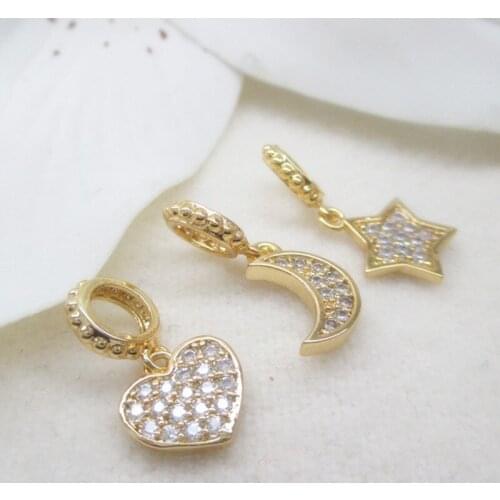 BUYEE Bracelets With Pendants