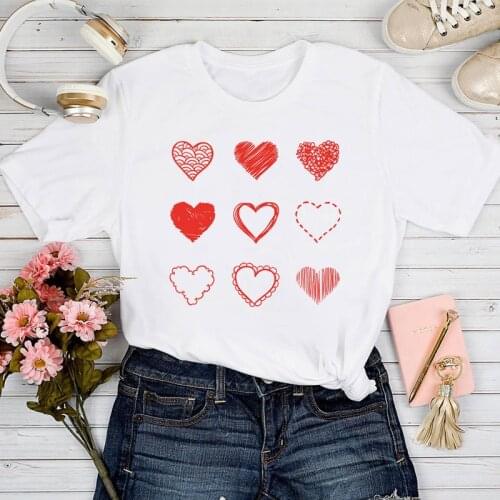 Designed Heart Stylish Print T-shirt Short-sleeved Fashion Graphic Short Sleeve T-shirt Simple Women Polyester T-shirts Womens