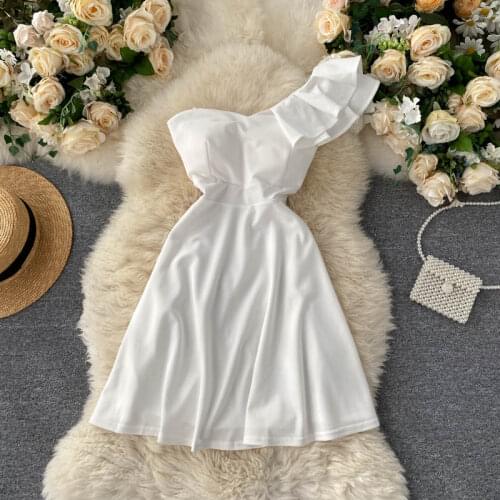 FMFSSOM Summer 2021 Fashion Chic Ruffles Solid Slim Wasit Sweet Dresses Women Mini Sexy Vestidos Neploe One Shoulder Clothes