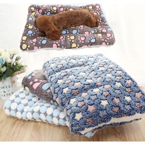 Soft Flannel Cat and Dog Blanket Winter Warm Pet Pad Small Large Dog Kennel Bed Pad Comfortable Pet Sleeping Cover Pad Cat