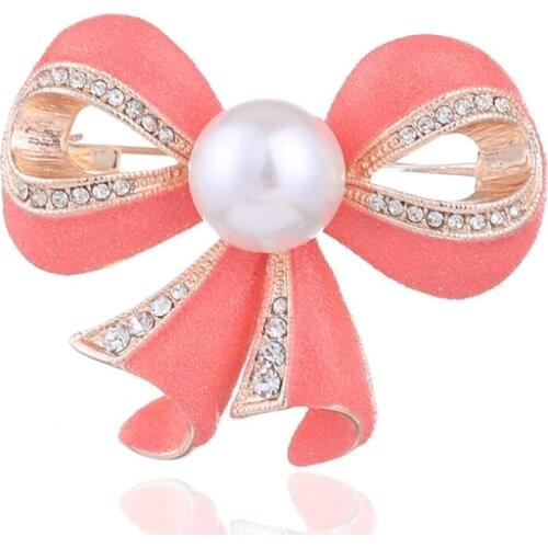 Fashion Rhinestone Pearls Pink Bow Brooches Pin for Women suit coat corsage Women brooch Jewelry for Dress Clothing pin