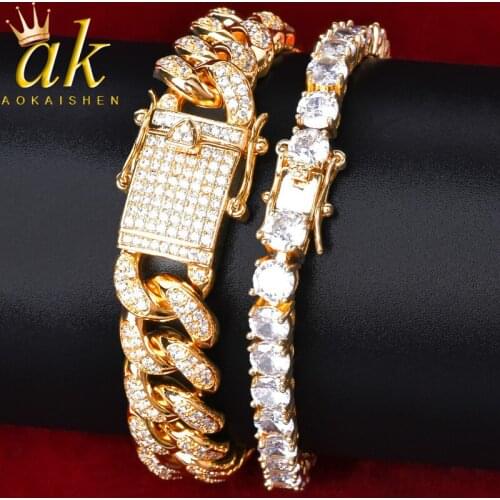 Aokaishen Bracelets With Charms