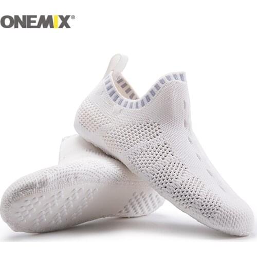 ONEMIX Men Aqua Sock Shoes Women Quick Dry Walking Sneakers Indoor Yoga Sport Shoe Walking Shoes Slip-on Inner Slippers