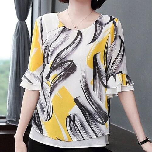 Spring Summer Style Women Fashionable Lotus Sleeve Blouses Shirts O-Neck Print Stripe Fashion Tops Blusas Large SizeMM0146