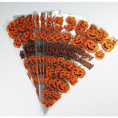 100Pcs Halloween Cone Bag Pumpkin Bat Spider Triangle-shape Candy Bags Halloween Gift Favors Package Treat or Trick Candy Pocket