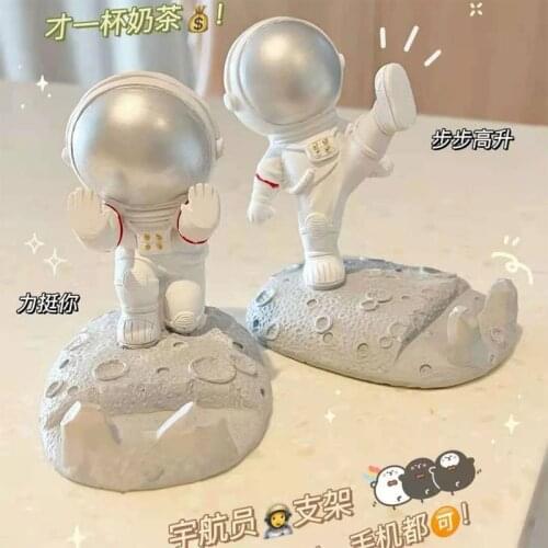 Creative Resin Astronaut Night Light Mobile Phone Holder Desktop Tablet Ornaments Children Room National Day Gift Decoration