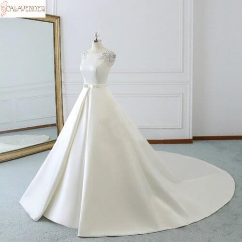 White High Quality Satin Cap Sleeve Backless Wedding Dress With Pearl Beaded vestido novia Lace Up Back Wedding Gowns robe femme
