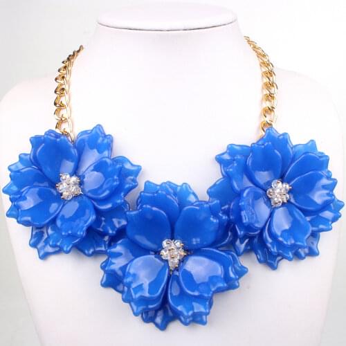 Big Flower Necklaces Acrylic Three flowers Chain Colorful Short Women Fashion Jewelry Choker Necklace Party Accessory, 11 Colors