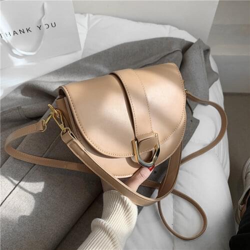 Chic Design Small Saddle Shoulder Bags For Women Metallic Buckle Half Moon Crossbody Bags High Quality PU Leather Baguette Purse