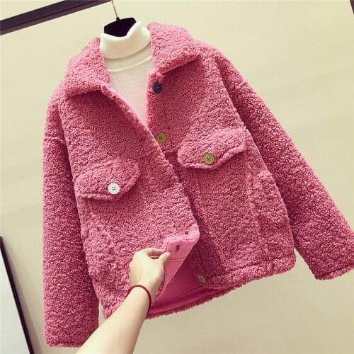 Short paragraph Lamb plush coat female Autumn Winter New Elegant women Tops Thicken Ladies coat Youth clothing for women 995