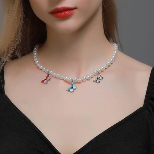 Faux Pearl Necklace Clavicle Choker Colorful Butterfly Pendant Necklace for Women Girls Sweet Necklace Jewelry Accessories