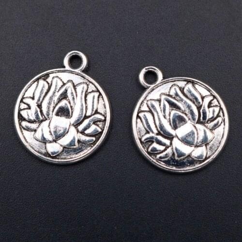 WKOUD 6pcs Silver Color Metal Flower Charm Round Alloy Pendants vintage Necklace Bracelet DIY Jewelry Handmade A1687