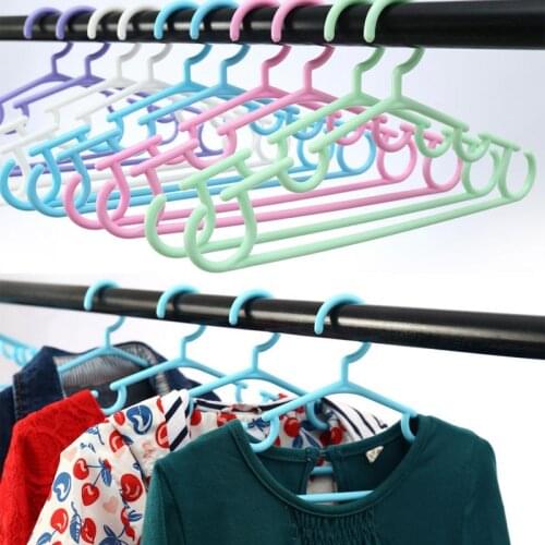 5 Pcs Portable Multifunction Hook Kids Clothes Hangers Outdoor Clothes Drying Rack for Children Plastic Baby Hangers