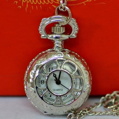 Small quartz pocket watch trend design hollow petal white quartz pocket watch