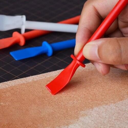 4Colors PP DIY Art Elastic Film Glue Board Smear Plate Leather Craft Stretch Glue Coating Manual Washable Leather Paint Tool
