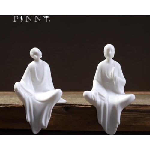 PINNY Chinese Dehua White Porcelain Zen Statue Buddha Decoracion Estatua Ceramic Ornaments Home Decoration Accessories Chinaware
