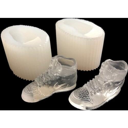 1Pair Mini 3D Sneaker Shoes Epoxy Resin UV Glue Crafts Silicone Mold Creative DIY Art Pendant Brooch Jewelry Tool Handcraft