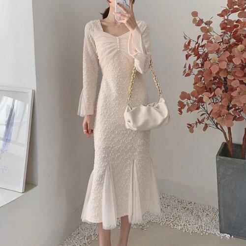 2021 New Female Sexy V-neck Lace Midi Dress Women Vintage Fish tail Mesh Dress Elegant Slim A Line Party Dresses Vestidos