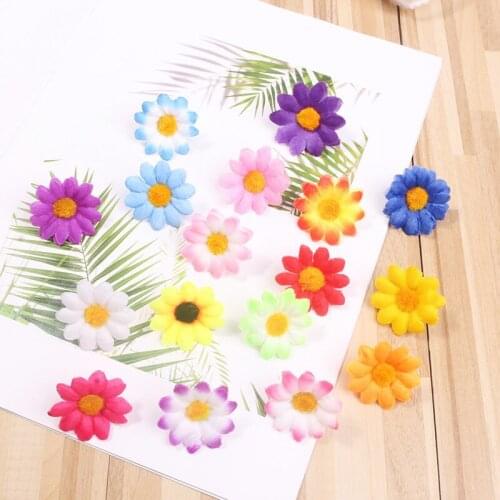 20pcs Mini Artificial Silk Daisy Flowers Heads Natural Rattan Wreath For Wedding Decor Supplies Home Ornament DIY Garland Crafts