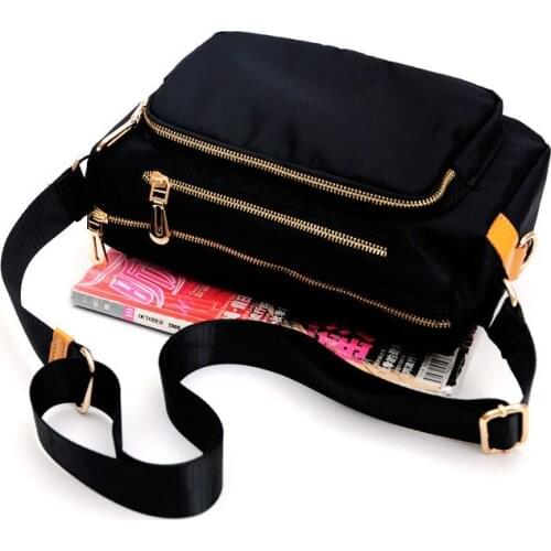 2021 Hot Shoulder Oblique Span Lady Casual Bag Nylon Bag Multi Layer Oxford Bag Fashionable Single