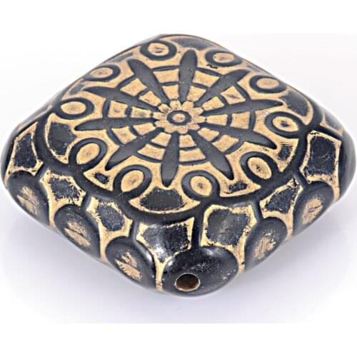 Melia cueillez votre jeunesse Square Beads