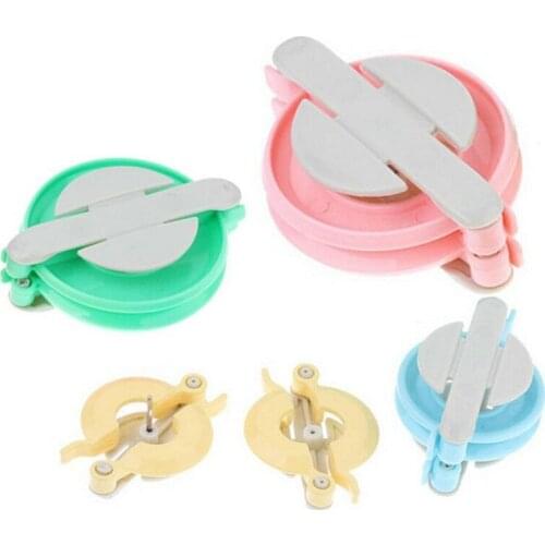 New 4pcs Fuzz Ball Pom-pom Maker Set 4Sizes DIY Round Pom Pom Handcraft Knitting Tool Easy Practical Sewing Tool