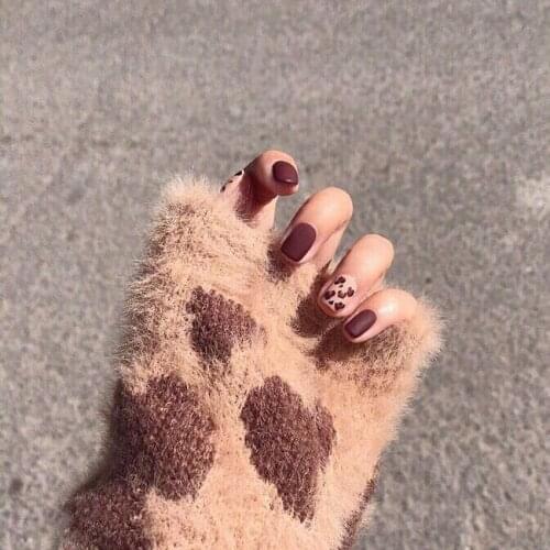 High Quality Fashion Red Matte Frosted Fake Nails Nail Art Tools Supplies 24pcs/box Fake Nails