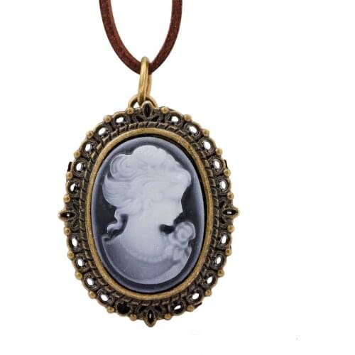 Europe style pocket watch palace beautiful oval relogio de mesa retro flip cover antique beauty portrait relogio feminino