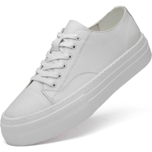 Men Sneakers New Fashion High Quality Soft Simple Casual Shoes 2020 New Men Comfortable Breathable Genuine Leather White Shoes