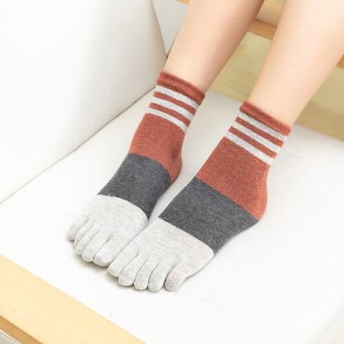 Women Cotton Five Finger Toe Breathable Soft Short Sock Girls Streetwear Ladies Socks Colorful Striped Patchwork Socks Dropship