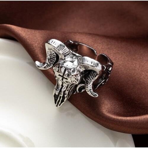 2021 New Gothic Fashion Sheep Head Ring Punk Retro Metal Mens Ring Personalized Jewelry Gift Vintage Rings for Men Accessories