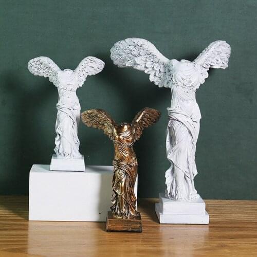 Nordic Goddess of Victory Victoria Greek Mythology Character Sculpture Resin Decoration Modern Home Living Room Decoration