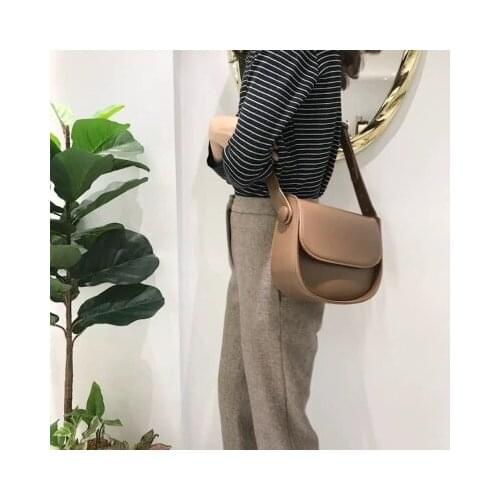 Fashion Belt Women Small Round Bag Solid Color Designer Shoulder Messenger Bag New High Quality Travel Vacation Clutch Bag