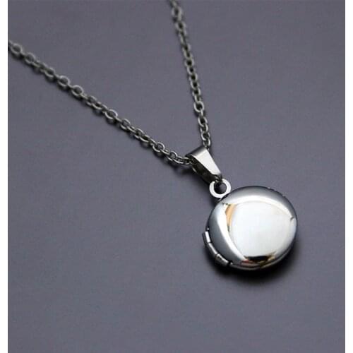 1pc Tiny Glossy Round Photo Frame Pendant Geometric Charms Floating Locket Necklaces Women Kids Fashion Memorial Jewelry