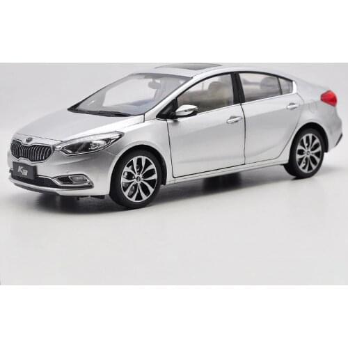 Diecast 1/18 Scale Alloy Die-Cast Dongfeng Kia K3 Car Model Vehicle Toys Simulation Adult Kids Gifts Collection Souvenir Display